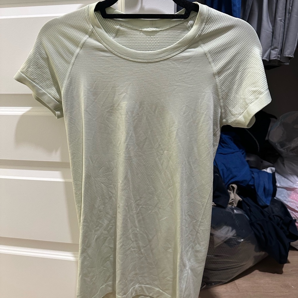 Lululemon light green swiftly